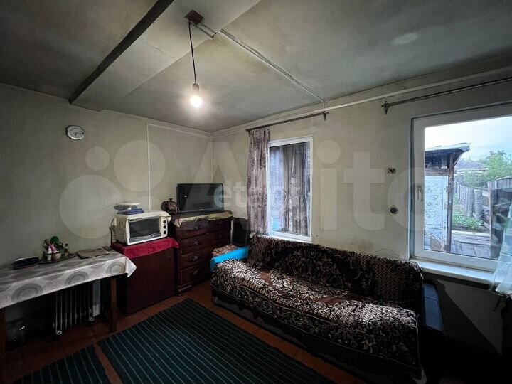 Дом 35 м² на участке 3 сот.