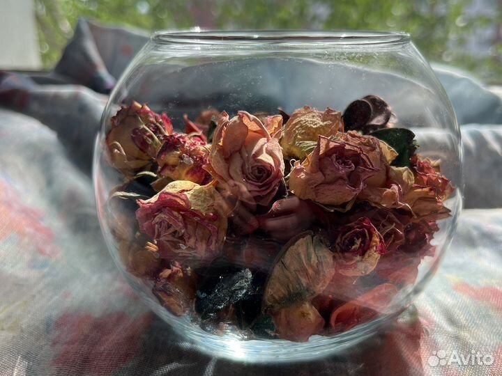 Стеклянная форма с сухоцветом