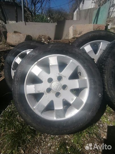 Диски литые honda h-rv с резиной в сборе r16