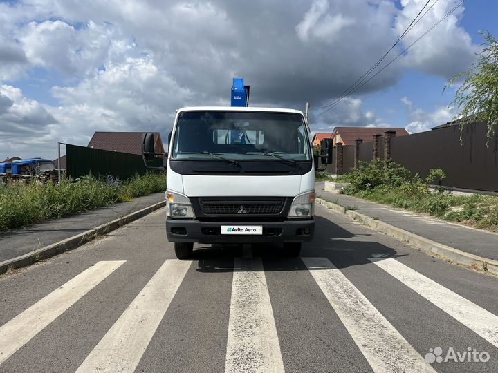 Mitsubishi Fuso Canter с КМУ, 2013