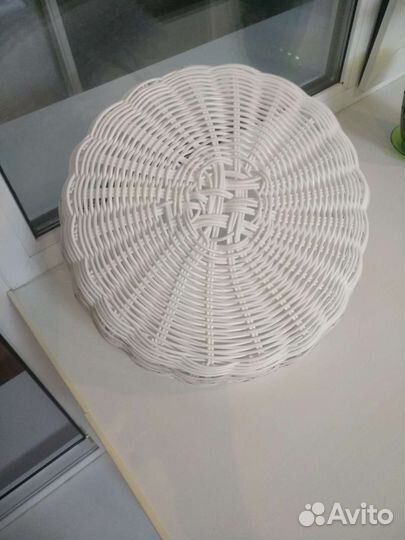 Корзинка из ротанга