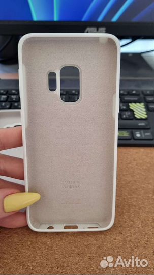 Белый чехол на samsung s9