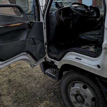 Бортовой грузовик Hyundai HD72 с КМУ UNIC, 2007