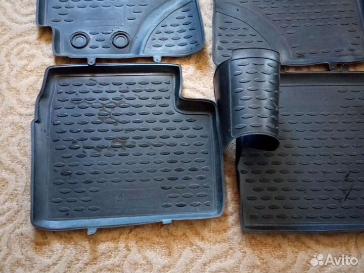 Резиновые коврики для Geelу Emgrand