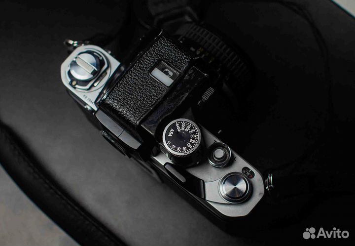 Nikon F2 + Nikkor 50/1.4 + Nikon DP-11