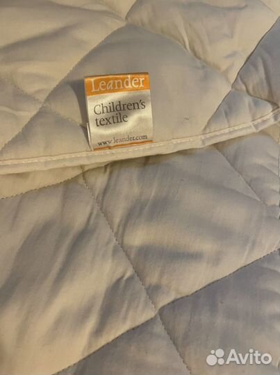 Наматрасник стеганный Leander овальный