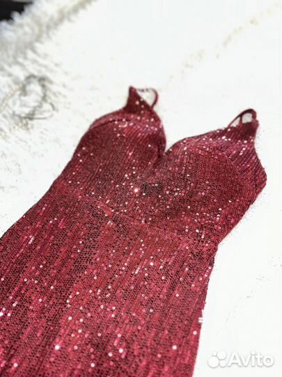 Вечернее платье