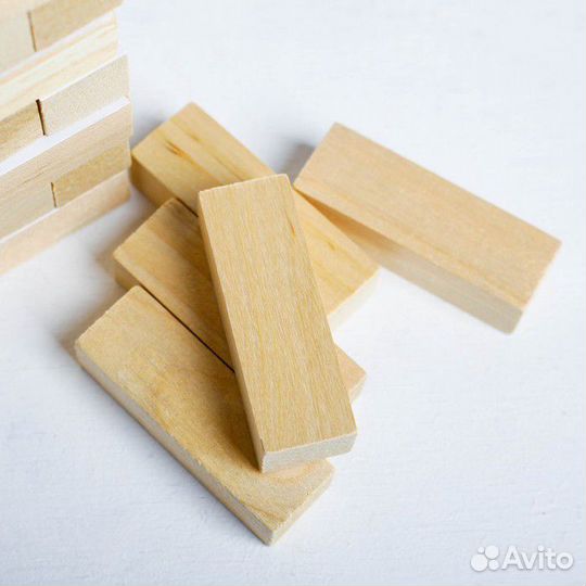 Падающая башня дженга