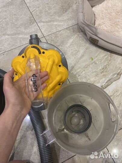 Пылесос dyson