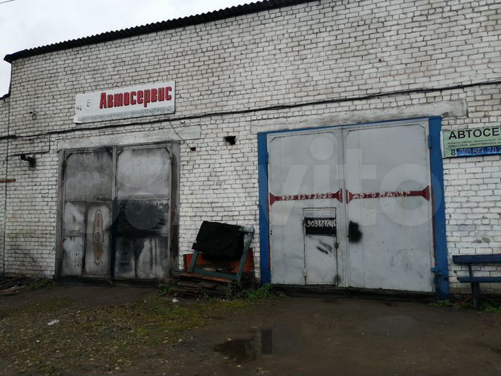 Гараж, > 30 м²