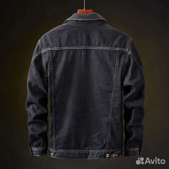 Джинсовая куртка