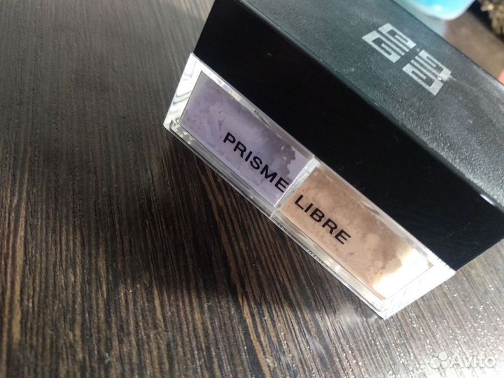 Givenchy prisme libre пудра