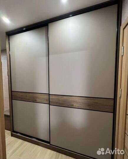 Шкаф купе встроенный