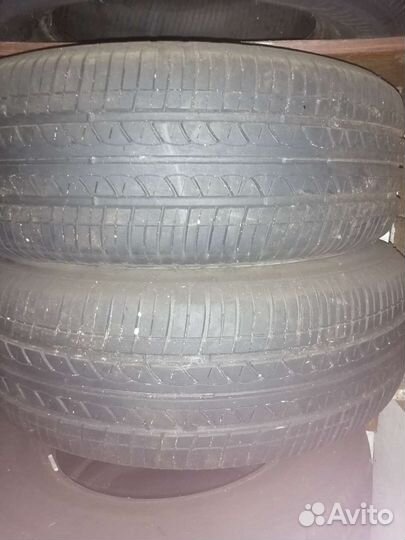 Bridgestone B250 205/65 R15