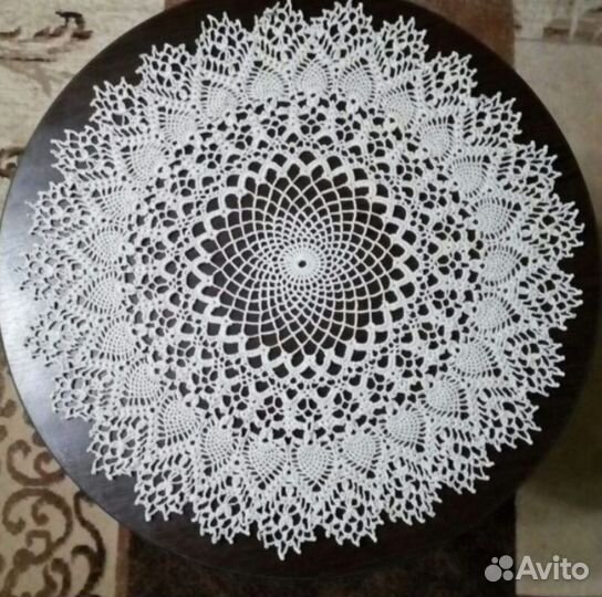 Скатерть белая круглая