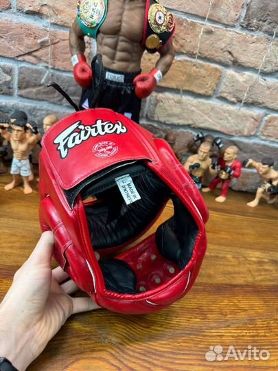 Боксерский шлем Fairtex