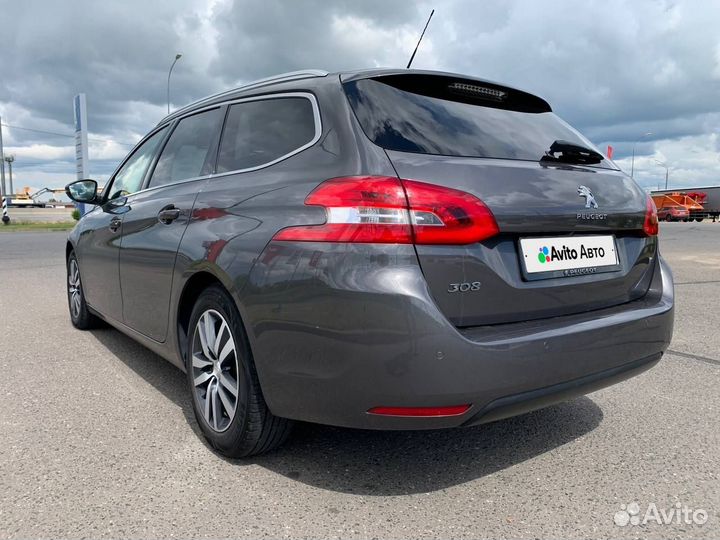 Peugeot 308 1.5 AT, 2019, 118 900 км