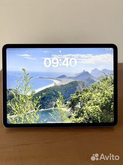 Apple iPad Pro 11 (1 поколение) 2018 Wi-Fi 256