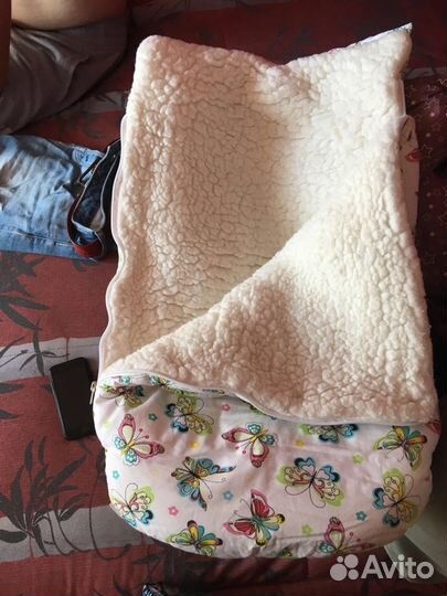 Кокон-конверт из натуральной овчины (новый)