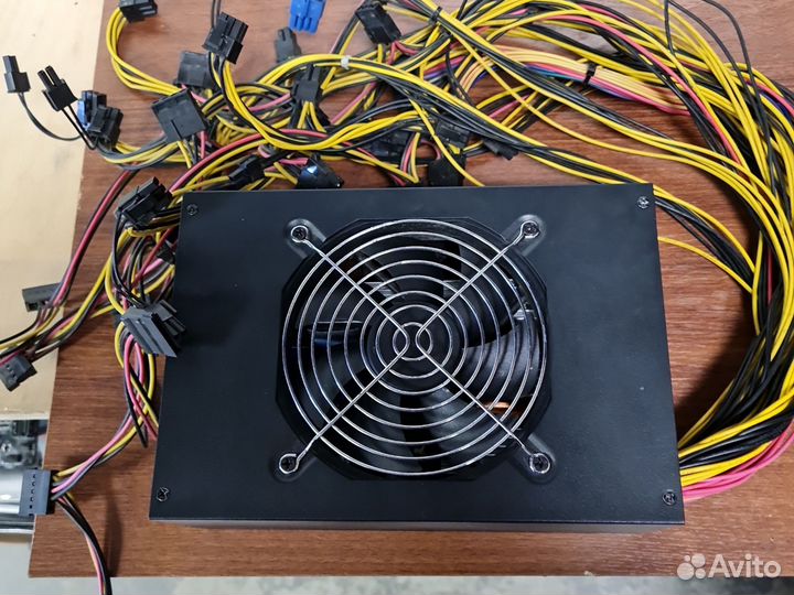 Блок питания 1600ват