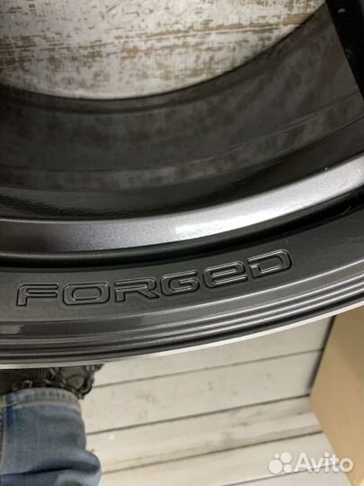 Кованный диск R20 Techart Formula IV Race