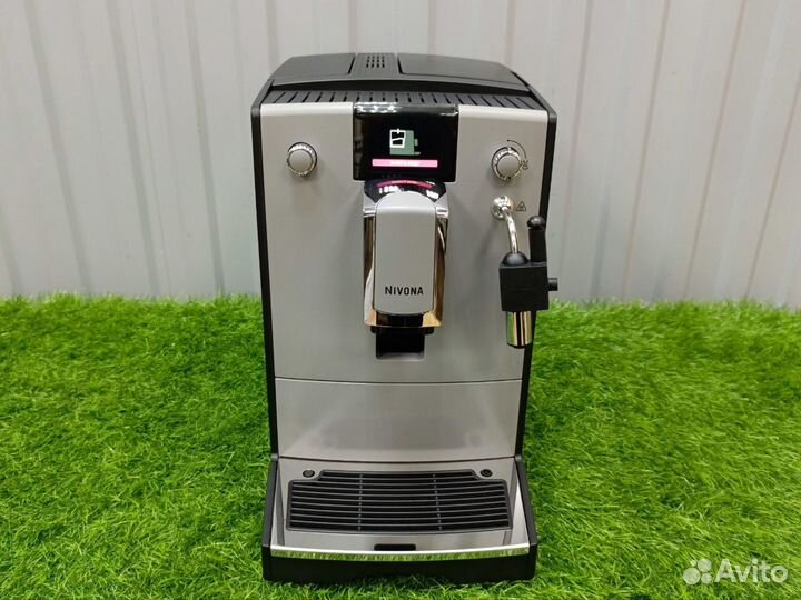 Кофемашина автоматическая Nivona nicr 555 (новая)