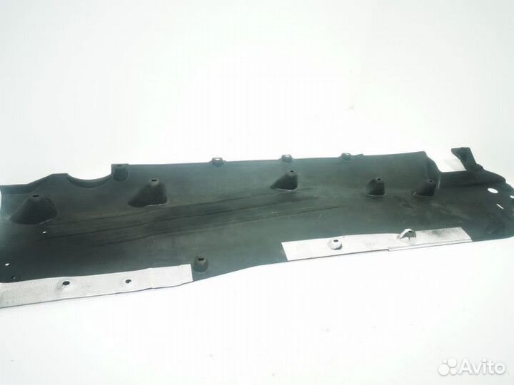 Защита днища левая Land Rover Discovery Sport 2020