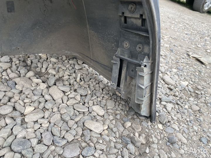 Бампер передний на BMW е 39