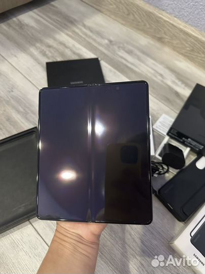 Samsung Galaxy Z Fold4, 12/512 ГБ