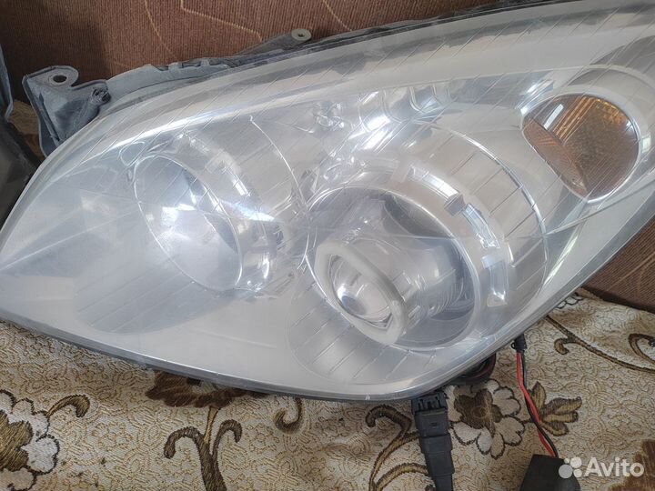 Фары передние Opel astra H