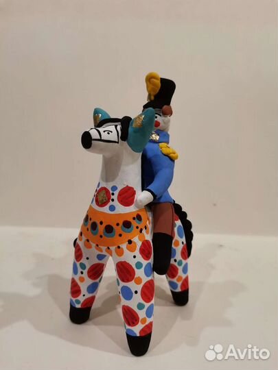 Всадник офицер на лошади 15см Дымковская игрушка