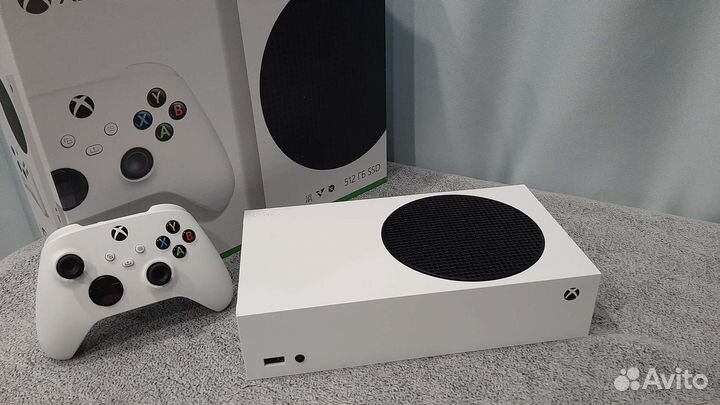 Продаю консоль xbox series s