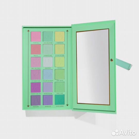 P.Louise Palette книжка