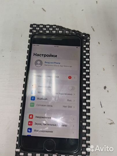 iPhone 7, 32 ГБ