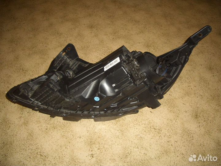 Фара правая Киа Рио с15-17г