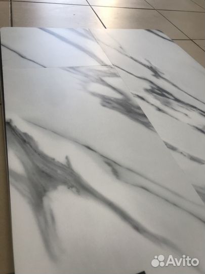 Кварцвиниловая плитка замковая