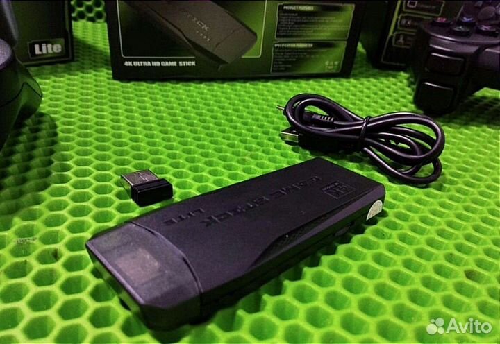 Игровая приставка Game Stick 15000 игр