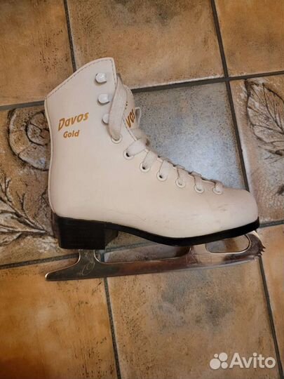 Коньки детские