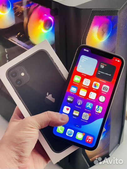 iPhone 11, 64 ГБ