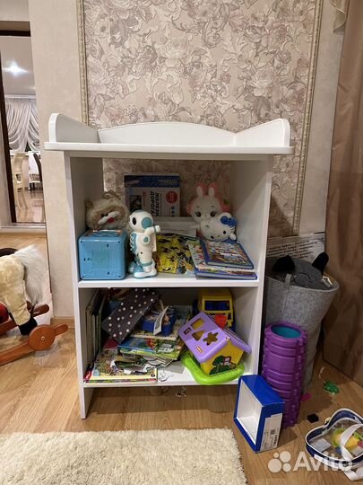 Пеленальный столик