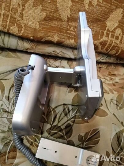 Проводной стационарный телефон