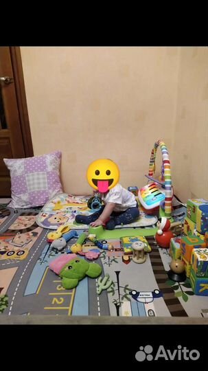 Развивающий коврик с пианино Fisher price