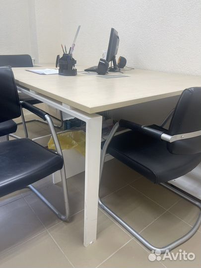 Набор офисной мебели