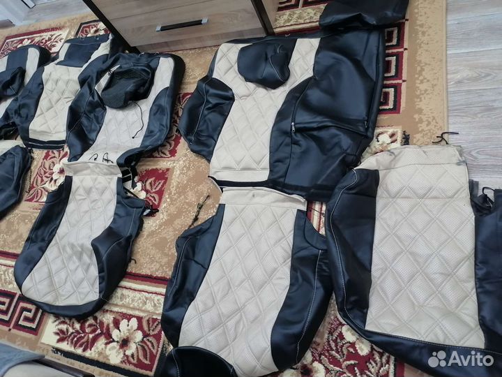 Чехлы на renault fluence