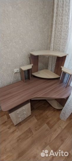 Компьютерный стол бу