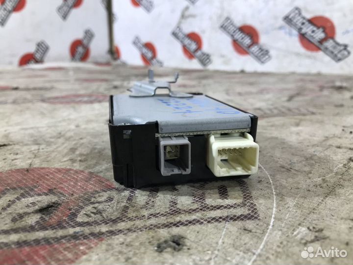 Электронный блок lexus GS450H GWL10 2013