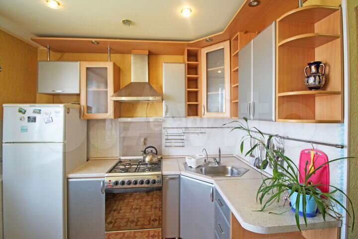 3-к. квартира, 66 м², 9/9 эт.