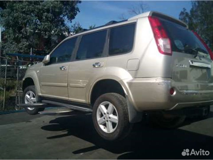 Разбор на запчасти Nissan X-Trail (T30) 2001-2006