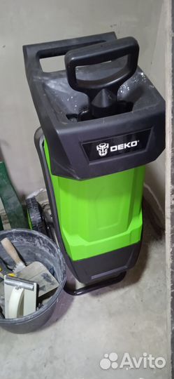 Садовый измельчитель deko