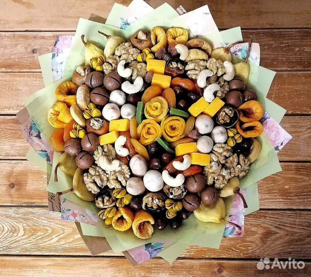 Оформление букетов съедобных